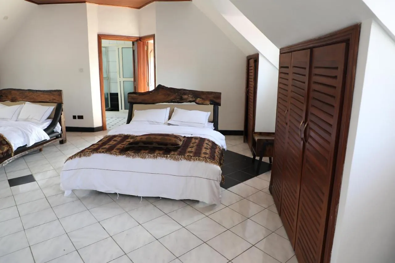 Hotel Stallion Place - Bed And Breakfast Kampala Uganda